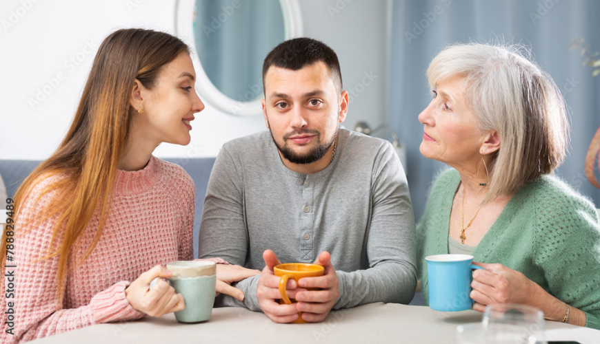 Jak přežít s úsměvem vztah snacha vs. tchýně?